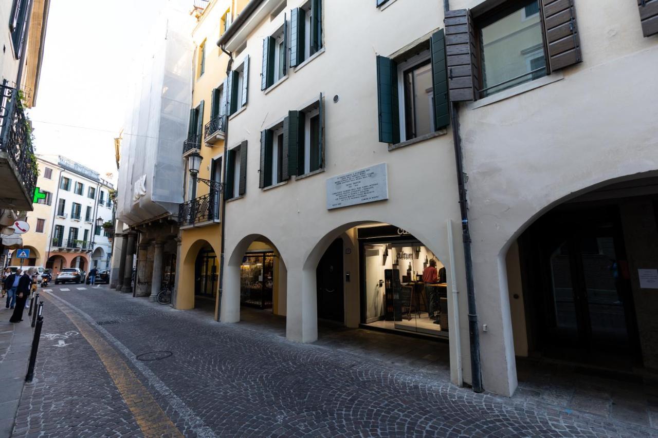 Residenza Subitosanto - Appartamento 1G "Antenore" Padova Luaran gambar